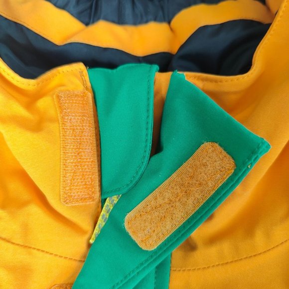 Boys' Ripzone ski/snowboard jacket, size XL - Picture 10 of 10